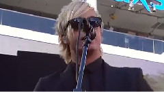 R5 - Smile