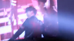 UNIQ - Born To Fight