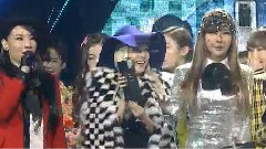 2NE1 - 一位受赏 SBS人气歌谣现场版 13/12/01