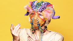 Sia - Chandelier