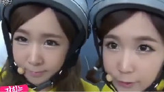 Crayon Pop - CHOA & WAY Twins