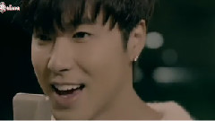 东方神起 - White