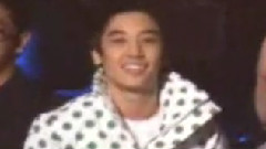 BigBang - 胜利眼神交流Cut