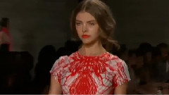 Fashion Show - Luis Antonio Spring Summer 2015
