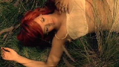 Rihanna - California King Bed