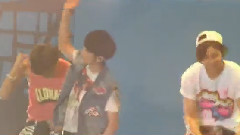 B1A4 - What's Going On