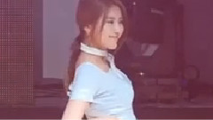 AOA - 短发