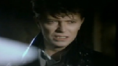 David Bowie - Underground
