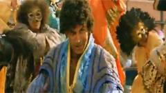 Akshay Kumar - Lakh Lakh