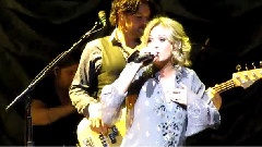 Carrie Underwood - Quitter