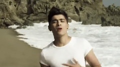 One Direction - What Makes You Beautiful 中英字幕