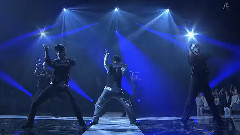 Johnnys Jr. - Black & White