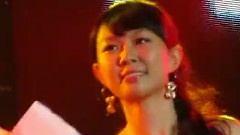 卓依婷 - 童年