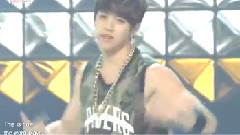 C-Clown - Let's Love - KBS音乐银行 现场版 14/08/08