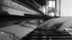 模仿翻唱 - 时间煮雨 (Piano Cover)