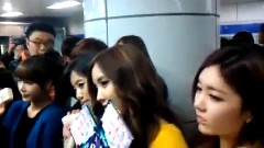 T-ara - 人气歌谣一位后地铁待机中影像