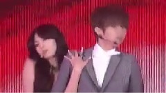 张贤胜,金泫雅 - Trouble Maker