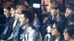 EXO - 深圳音乐风云榜颁奖典礼 EXO台下