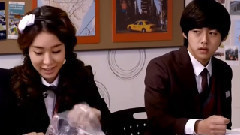 U-Kiss,刘仁娜,影视原声 - 刘仁娜送申东浩巧克力 Cut