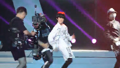 TFBOYS - 舞蹈Show 第15届音乐风云榜年度盛典 饭拍版 15/04/13
