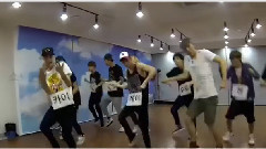 EXO-M,EXO-K,EXO - Call Me Baby & Growl中文 练习室剪辑版
