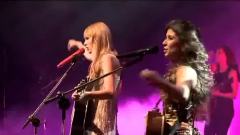 Taylor Swift,Paula Fernandes - Long Live