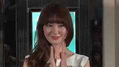 AKB48,小嶋阳菜 - 小嶋陽菜身穿价超2亿珠宝登场活动 1