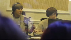 EXO - KAI Reaction To Uptown Funk
