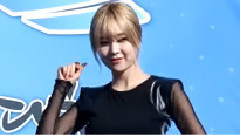 AOA - 短发