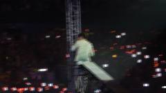 东方神起 - Catch Me in Shanghai