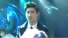 东方神起 - Humanoids