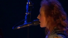 Tori Amos - Crucify