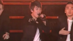 BigBang - Gara Gara Go & Hallelujah IRIS LIVE STAGE