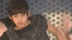 U-KISS - 好欺负吗 & 旋转