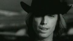Tom Petty - Learning To Fly