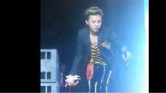 G-Dragon(BigBang),BigBang - GD 扔糖果