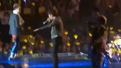 G-Dragon(BigBang),太阳(Bigbang),胜利(Bigbang) - Let's Talk About Love 安可