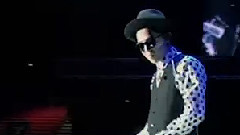 G-Dragon(BigBang),BigBang - 舞台セット