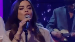 Lucy Hale - You Sound Good To Me & Interview