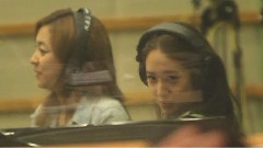 f(x) - Kiss The Radio