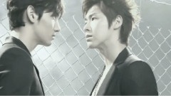 东方神起 - Drenched