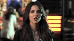 Victoria Justice - Carousel