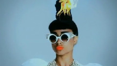 Will.I.Am,Natalia Kills - Free