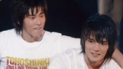 东方神起 - 青葱允在