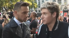 One Direction - One Direction Disses Justin Bieber Over Selena Gomez
