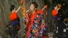 夏川里美 - 泪光闪闪冲绳 现场版