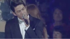白智英,玉泽演(2PM) - 在我耳边的candy