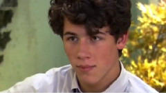 Jonas Brothers - Give Love Try