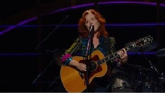 Bonnie Raitt - Love Has No Pride