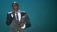 Akon - Angle Victoria Secret